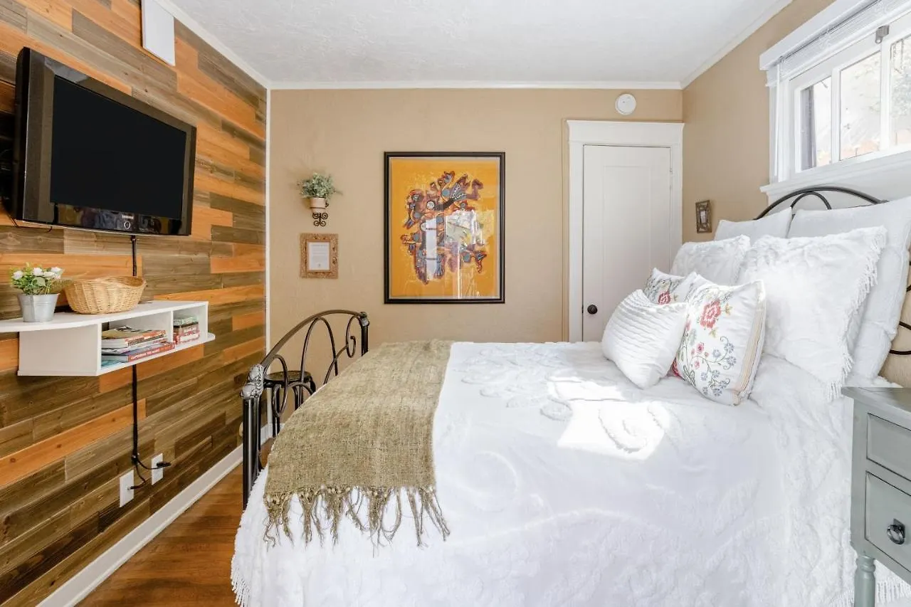 Casita Charm, Cozy Character Villa Long Beach United States