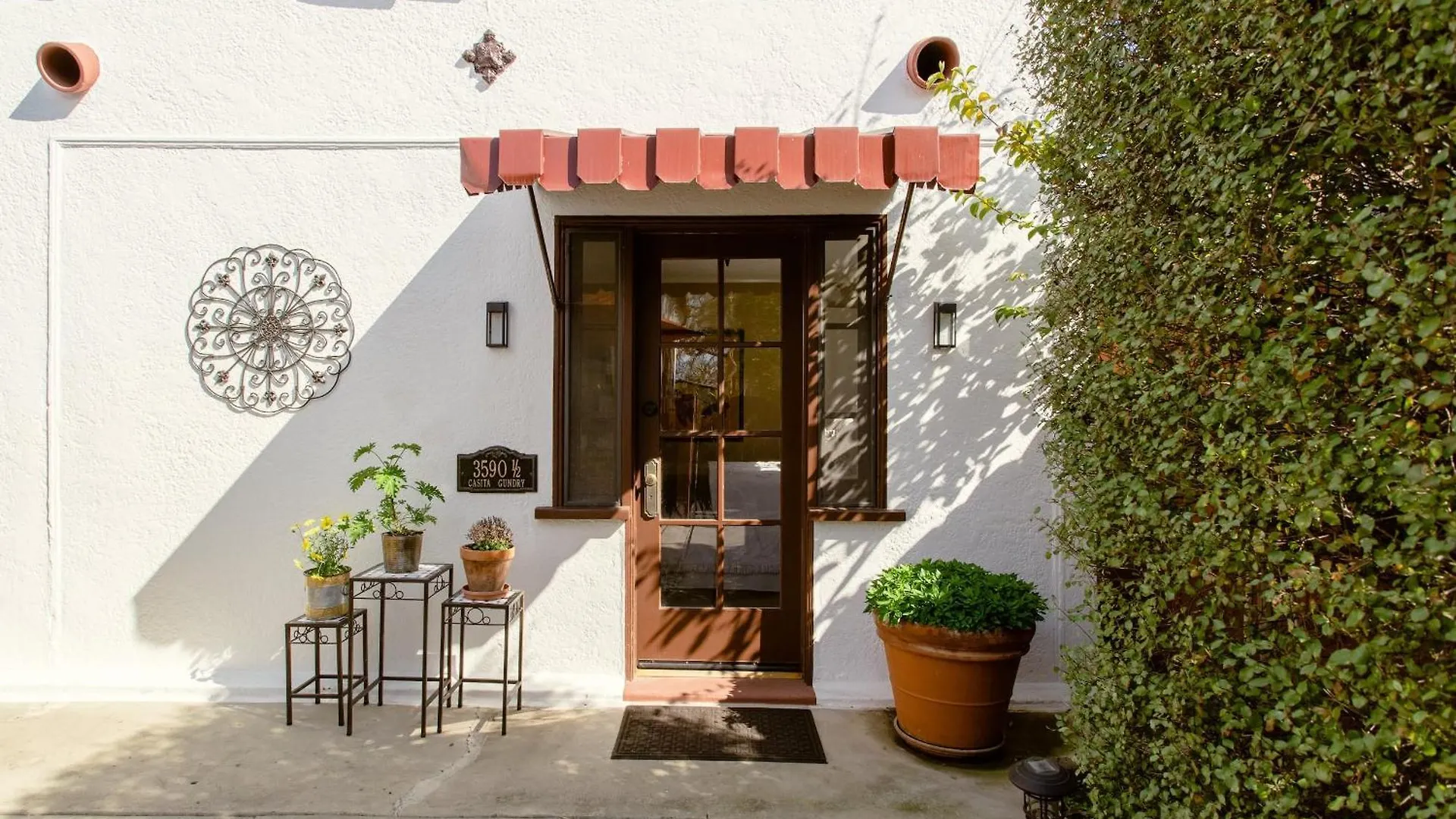 Casita Charm, Cozy Character Villa Long Beach 0*,  United States